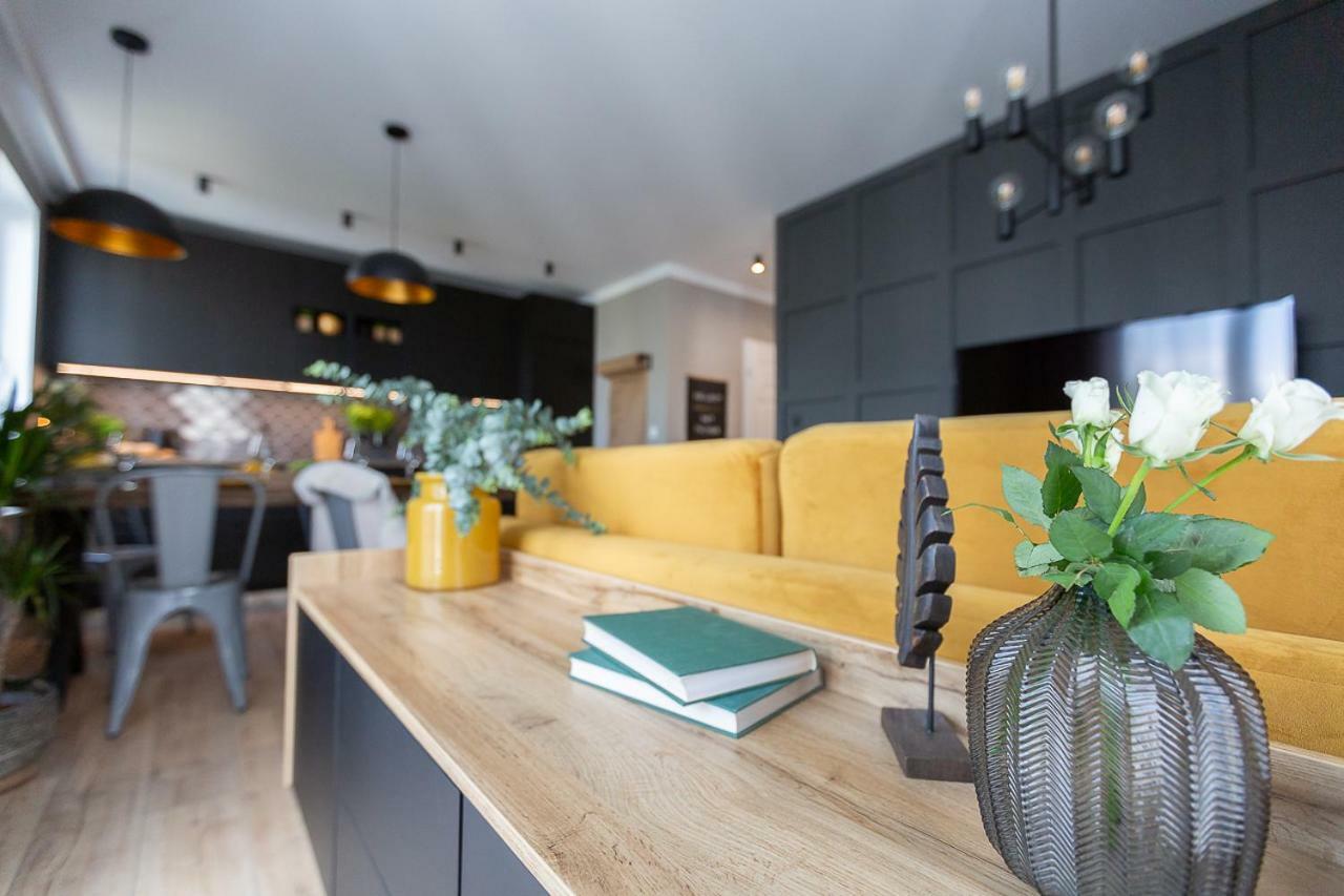 Apartment Flat White Obywatelska 47ab