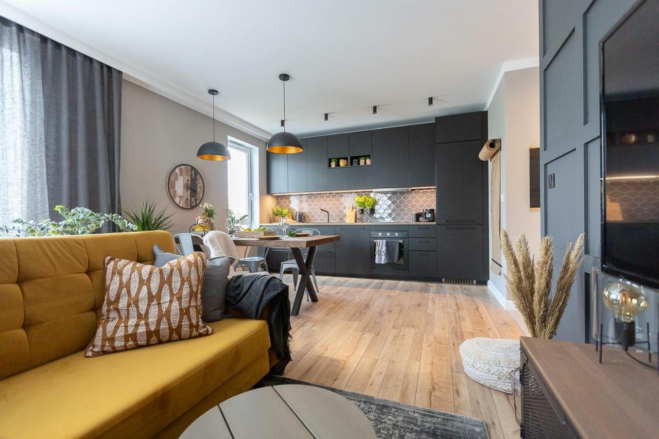 Flat White Obywatelska 47ab Apartment *
