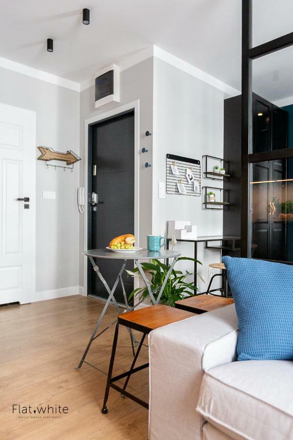 Flat White Obywatelska 47ab * Zielona Gora (Lubuskie)